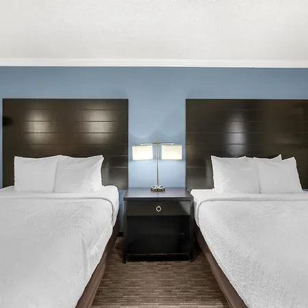 Best Western Airport Albuquerque InnSuites Hotel&Suites-3